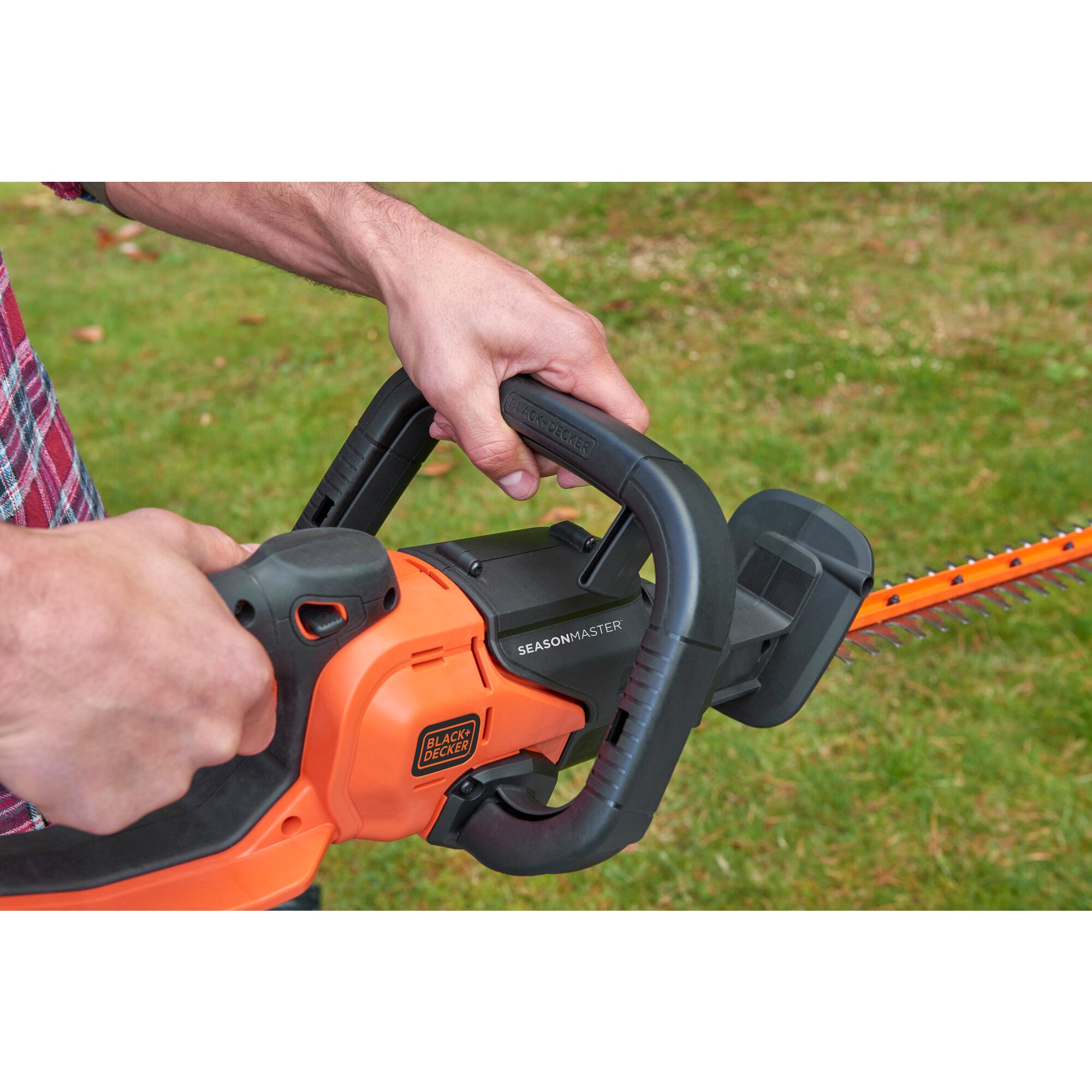 Black and decker 2 in 1 cordless 18v season master cheap