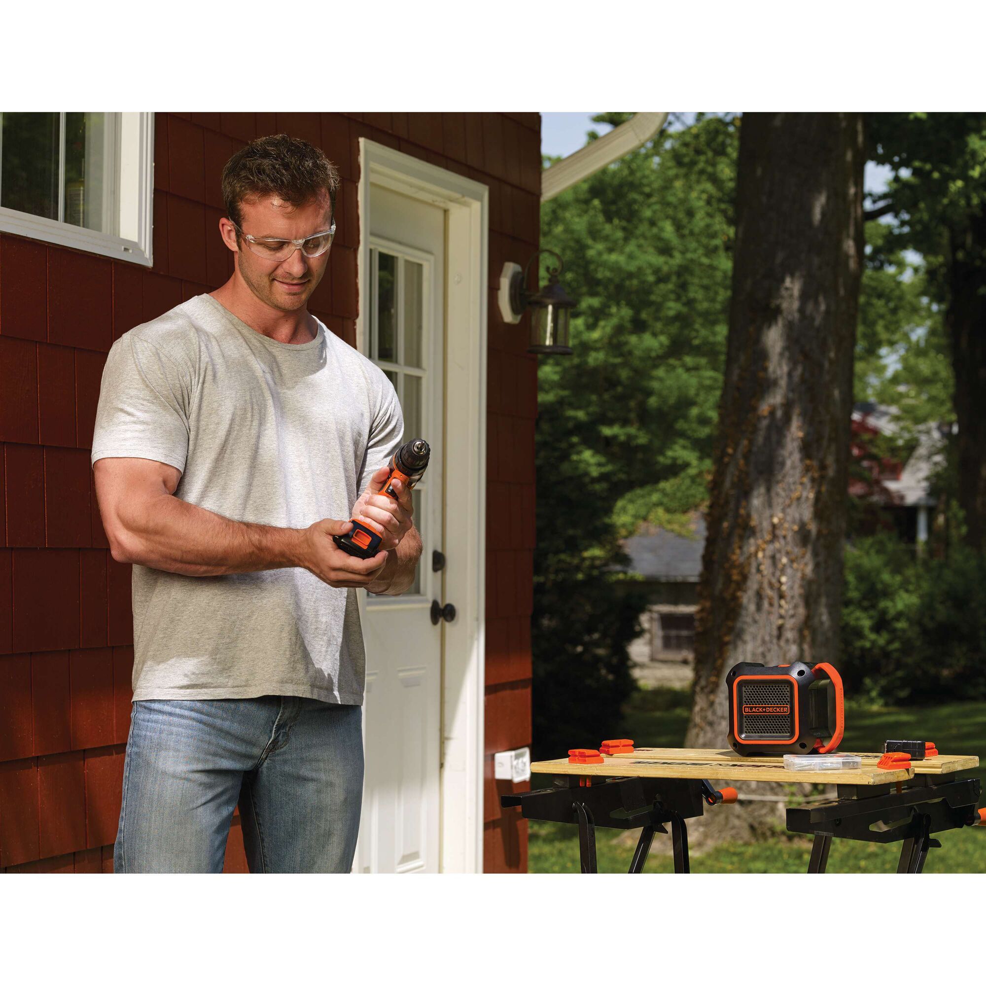 18V Bluetooth speaker | BLACK+DECKER