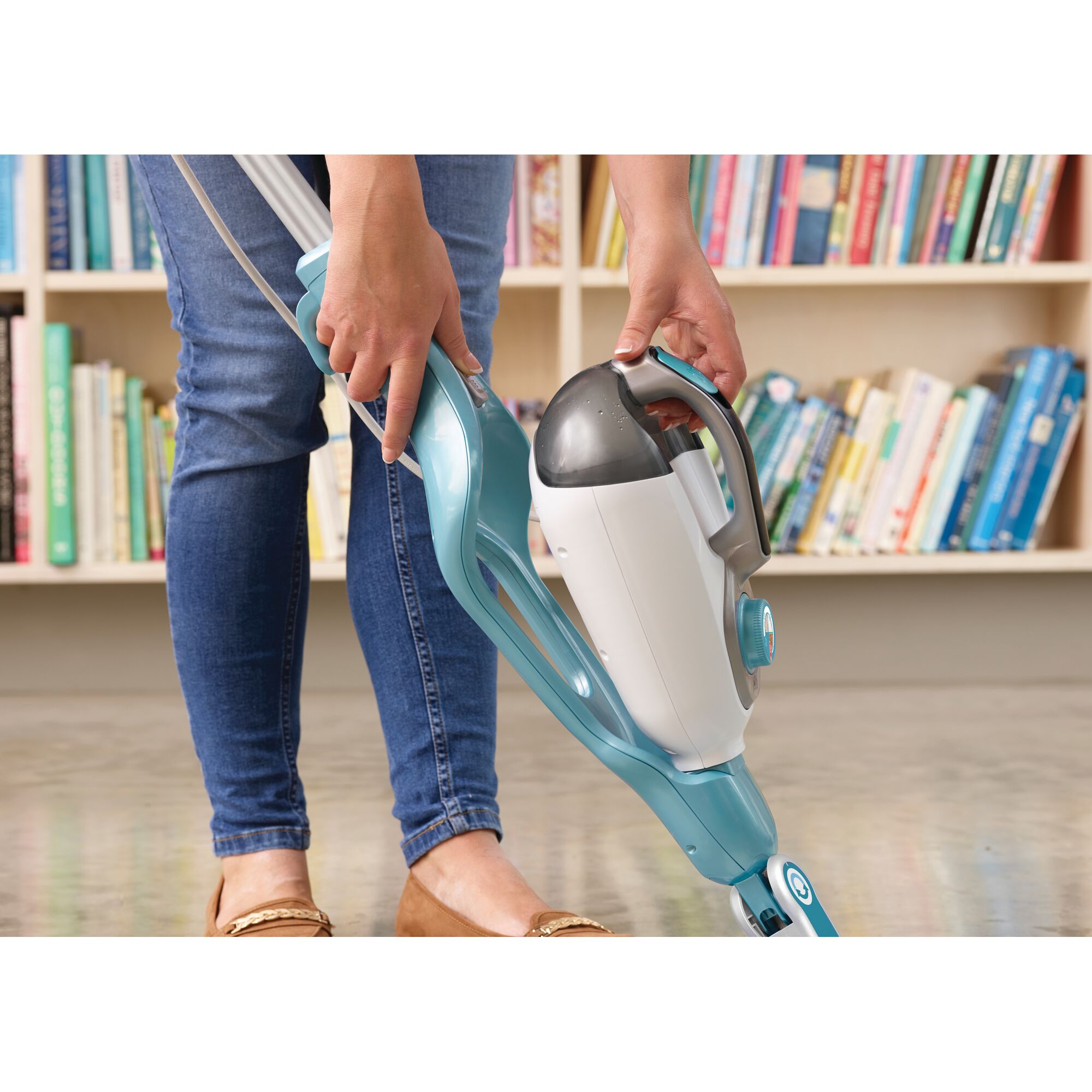 1600W 2in1 steam-mop™ with Delta Head, SteaMitt™ and 15