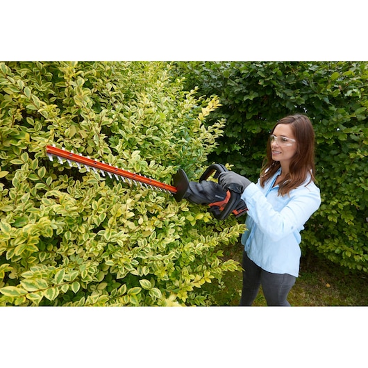 The 3in1 18V Cordless SEASONMASTER™ Multi-Tool