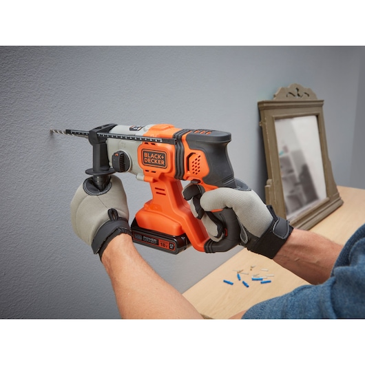 18V Cordless 2.5Ah SDS-Plus Hammer Drill With Kit Box