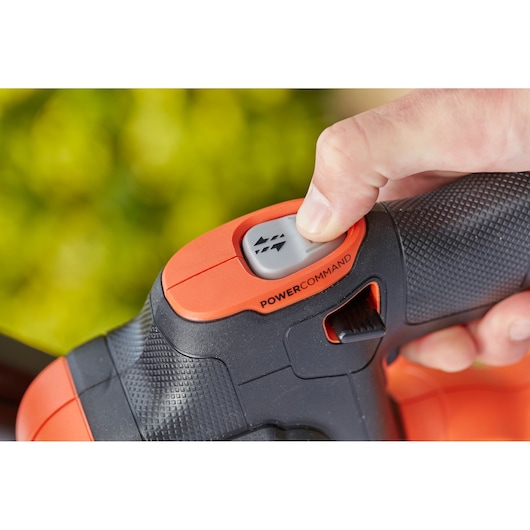 55cm Cordless 36V Hedge Trimmer With SAWBLADE™ (Bare Unit)