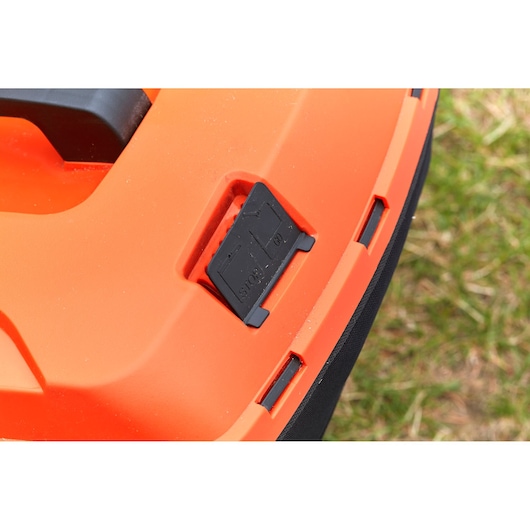 33cm Cordless 2 x 18V 4.0Ah Compact Mower