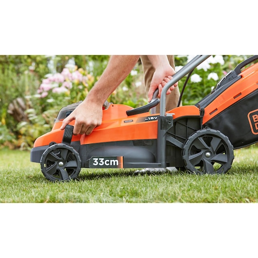 33cm Cordless 2 x 18V 2.5Ah Compact Mower