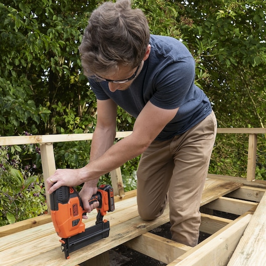 18V Nailer