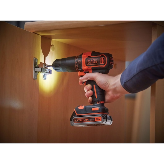 18V 2G Hammer + 400mA charger + 2 batt + Kitbox
