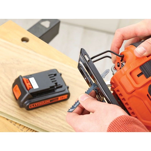 18V Cordless Pendulum Jigsaw With 1 Wood Blade