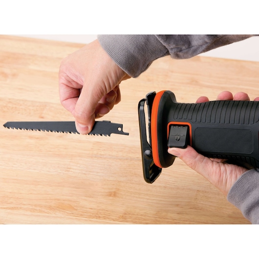 18V Cordless Reciprocating Saw With 150mm Blade