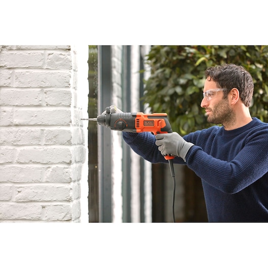 650W Electric SDS-PLUS Hammer Drill With 2 Drill Bits in a Kit Box
