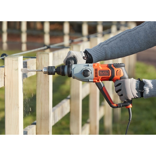 800W Electric SDS-PLUS Hammer Drill With 2 Drill Bits in a Kit Box