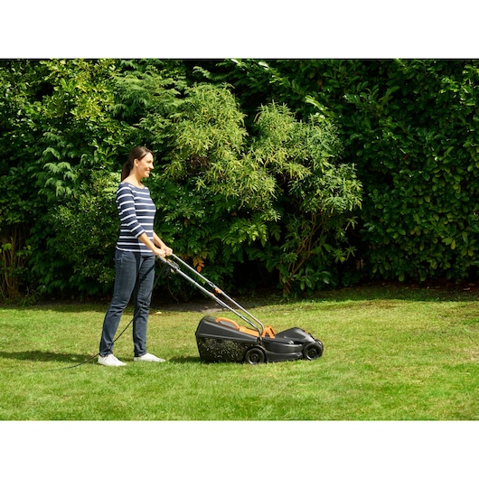 32cm 1000W Electric Rotary Mower