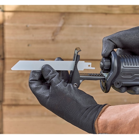 750W Electric Reciprocating Saw With Branch Holder and 2 Blades