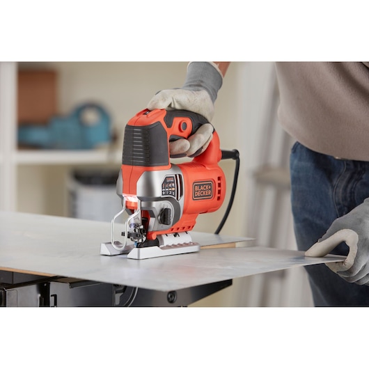 Electric Pendulum Jigsaw With 1 Blade (650W)