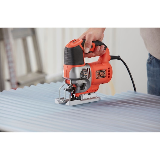 Electric Pendulum Jigsaw With 1 Blade (650W)