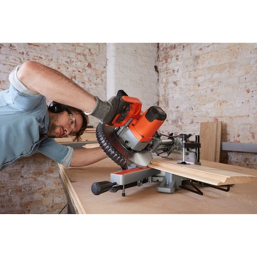 Single Bevel Slide Electric Mitre Saw (1600W) (216 mm)