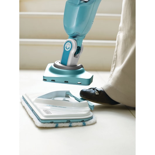 1600W 2in1 steam-mop™ With Delta Head, SteaMitt™ and 13 Accessories