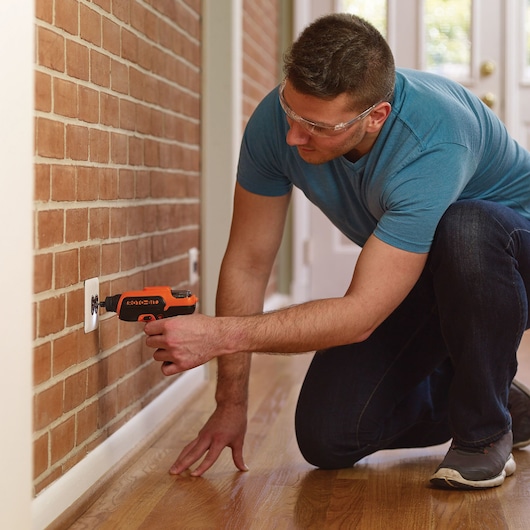 3.6V Roto-Bit Cordless Screwdriver