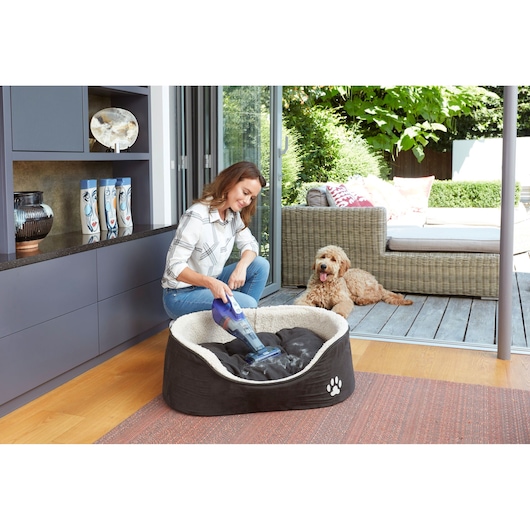 12V 1.5Ah Cordless dustbuster® Hand Vacuum With Pet Powered Brush
