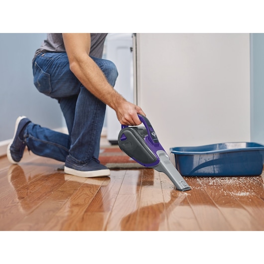 27Wh Lithium-Ion Cordless Pet dustbuster® Hand Vacuum with Smart Tech Sensors