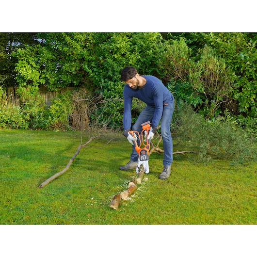 18V 2.0Ah Cordless Alligator® Lopper