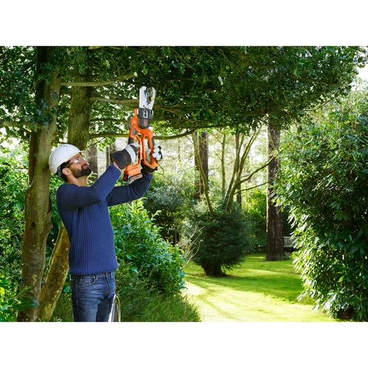 18V 2.0Ah Cordless Alligator® Lopper