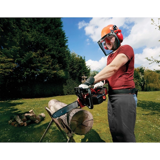 18V 2.0Ah Cordless Chainsaw (25 cm)