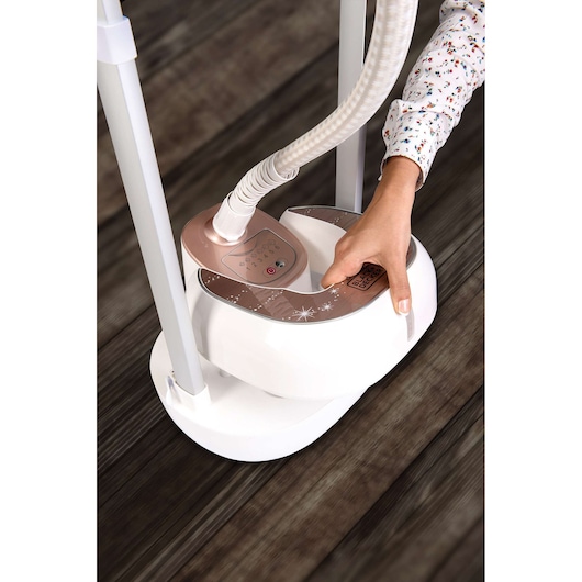 2000W Garment Steamer with 6 steam setting Digital
