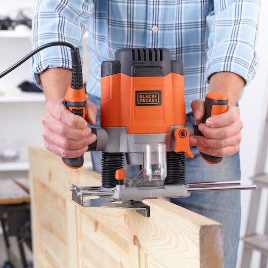 1200W 6.35mm Plunge Router With 6 Accessories
