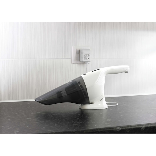 New 4.8V Dustbuster cordless hand vacuum with accessories
