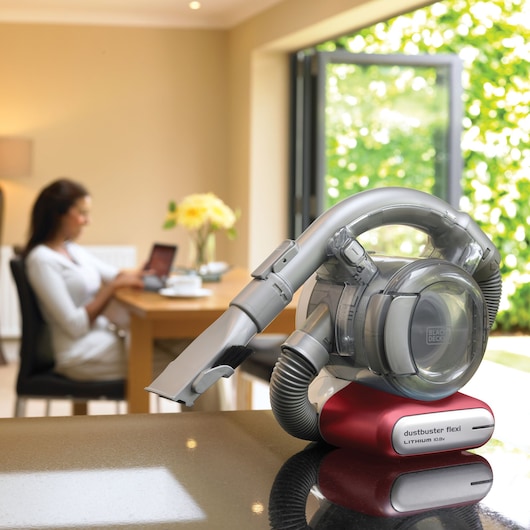 10.8V Lithium-ion dustbuster® Flexi Hand Vac
