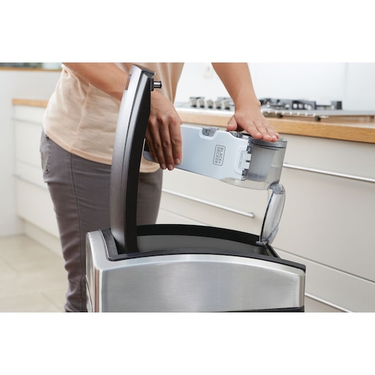 18V Lithium-ion dustbuster® Pivot Hand Vacuum