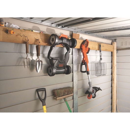 18V POWERCONNECT™ Cordless 3-IN-1 STRIMMER® 28cm String Trimmer (without battery or charger)