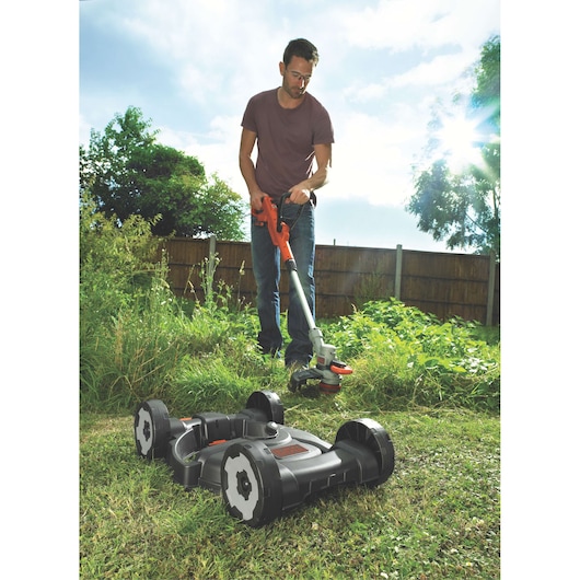 18V POWERCONNECT™ Cordless 3-IN-1 STRIMMER® 28cm String Trimmer (without battery or charger)
