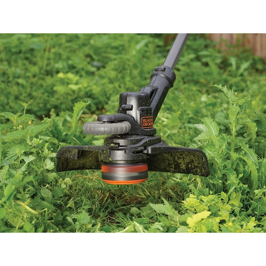 18V POWERCONNECT™ Cordless STRIMMER® String trimmer (without battery or charger)