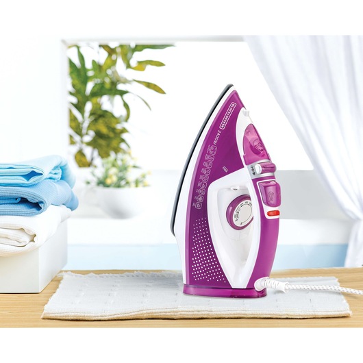 2400W MPP+ Steam Iron with Auto Shutoff and Ceramic Soleplate